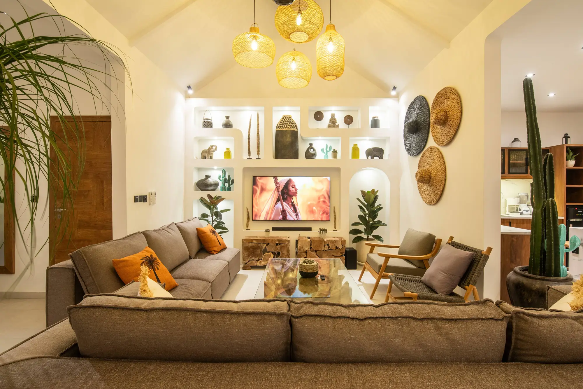 Oberoi, Seminyak: Stay Close to the Beach in a Private Luxury Villa